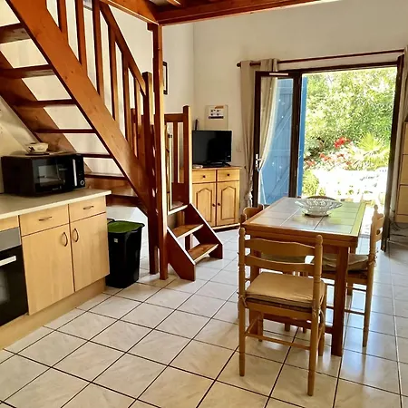 Maison 3 Pieces Mezzanine 6 Couchages Sur Ar230-020